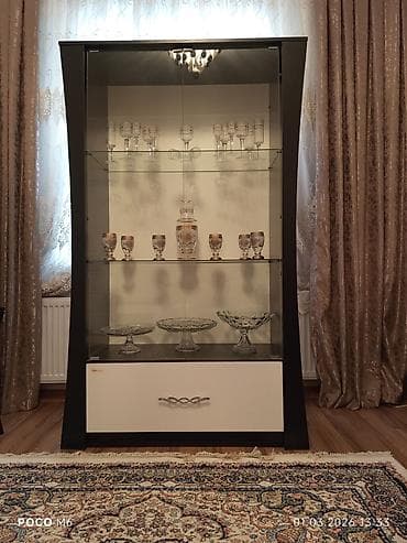 divar polkalari: İşlənmiş, TV stend — 1