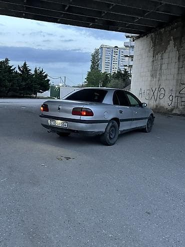 prius mator: Opel Omega: 2 l | 1996 il 329000 km Sedan — 3