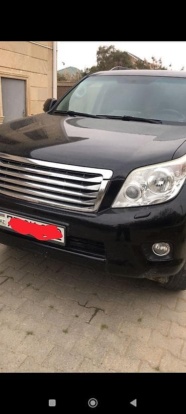 Toyota Land Cruiser Prado (J150) – qara rəngli, tam ölçülü SUV