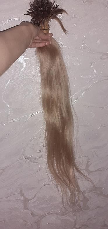 Qaynaq saçlar, Təbii