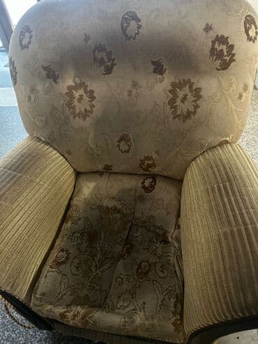 диван и 2 кресла мягкая мебель: İşlənmiş, Klassik divan, Divan, Bazasız, Açılmayan — 4