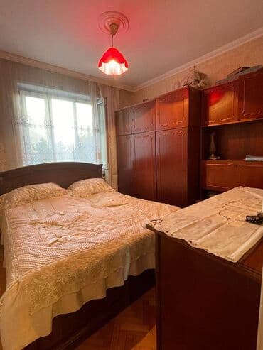 9 ci mikrorayon satilan evler: Bakı, 4 otaqlı, Köhnə tikili, m. Həzi Aslanov, 110 kv. m — 4