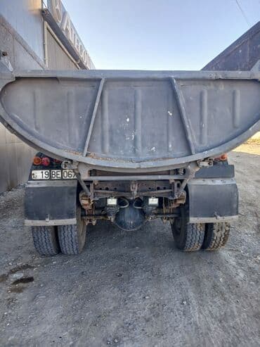 215 75 16 c: ZİL : 6 l | 1973 il 35000 km Universal — 4