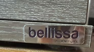 TV altlığı: İşlənmiş, Düz TV altlığı, Polkalı, Laminat — 2