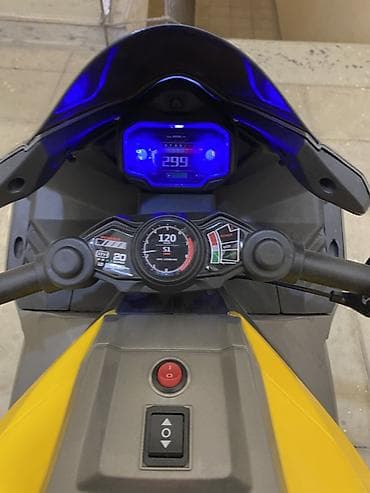 elekt: 🏍️ R10 Uşaq Motosikleti – Kiçik Sürücülər üçün Böyük Macəra! 🔥 🚀 — 3