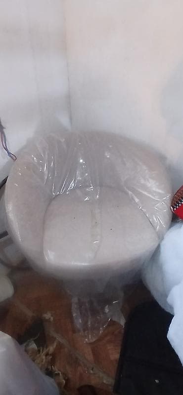 divar saatlari 2019: Yeni, Kreslo, Parça — 5