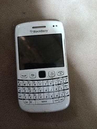 inter: Blackberry Bold, rəng - Ağ, Düyməli — 2