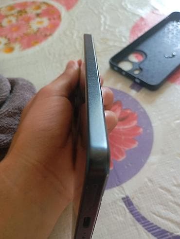 poco c71 kontakt home: Poco X7 Pro, 256 GB, rəng - Qara, Barmaq izi — 5