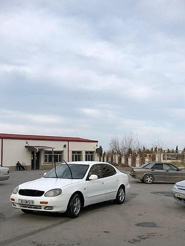 фольксваген поло л с: Ağ rəngli sedan avtomobil (yalnız bartele görə narahad edin!) — 5