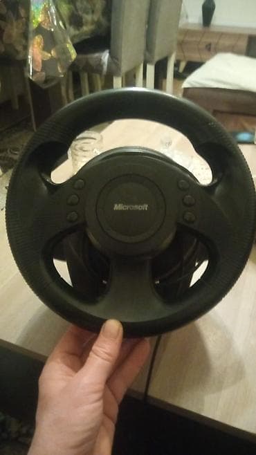 Microsoft sükan və pedallar dəsti – oyun sükanlığı - Brend: Microsoft