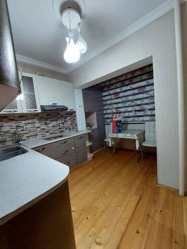 9 ci mikrorayon satilan evler: Bakı, 2 otaqlı, Köhnə tikili, 65 kv. m — 21