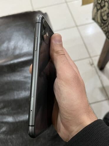 сколько стоит бэушный iphone 7: IPhone 11, 64 GB, Qara, Face ID — 5