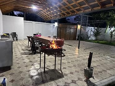 oğuz ev: 200 kv. m, 4 otaqlı — 2