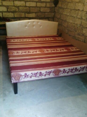 Kravat taza taxtadan hazirlanir bas taraflari koja sada kravatlar 50