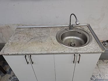 dolab 2 ci el: Metbext Mebeli yaxsi veziyetde eni 1.20 sm islenmis.unvan Sumqayit — 4