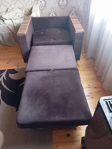 elektron divar saatı: İşlənmiş, Kreslo-kravat, Parça, Kredit yoxdur, Ödənişli çatdırılma — 2