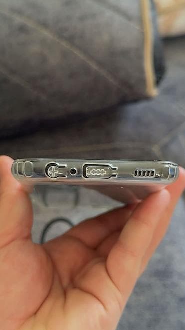 samsung a71 qiyməti: Samsung Galaxy A3 2017, 128 GB, rəng - Qara, Sensor, İki sim kartlı, Face ID — 7