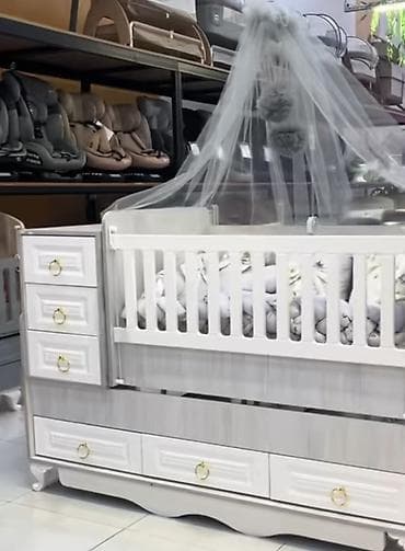 kitab sekilleri: Oğlan və qız üçün, Yeni, Dördbucaq, Beşik, Yellənmə mexanizmsiz — 1