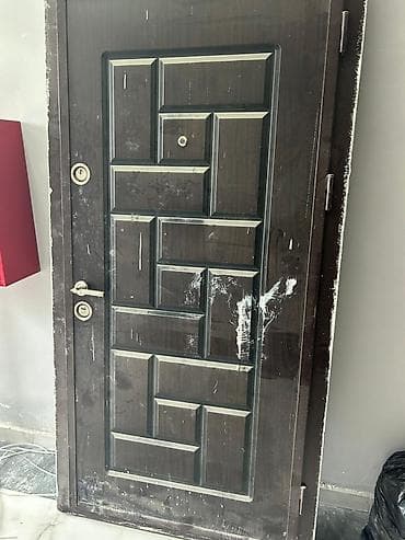 Mənzil üçün İşlənmiş Giriş qapısı Glazok ilə, Zəmanətsiz, Ünvandan götürmə