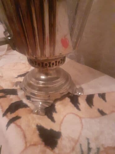 Qabyuyan maşınlar: 1850-ci ilin samavarı az işlənmiş tarixi maldır 3000 manatdır qiyməti — 2