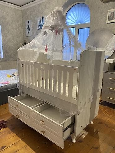 besikler instagram: Oğlan və qız üçün, Dördbucaq, Beşik, Matras ilə, Yellənmə mexanizm ilə — 7