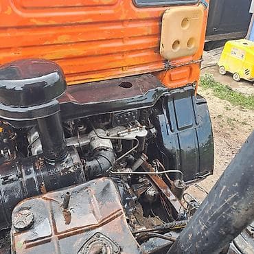 balaca masin: KAMAZ 6x4 özboşaldan yük maşını - Kuzov: üç tərəfli hidravlik dump — 6