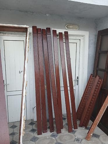 2 Taxta qapı və qapı çərçivələri dəsti - Material: təbii ağac - Rəng
