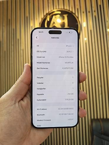 processor core i7: IPhone 15 Pro Max, 256 GB, Black Titanium, Zəmanət, Simsiz şarj, Face ID — 6