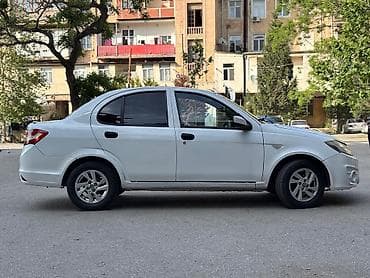 Avtomobil satışı: Maşın yaxşı vəziyyətdədir. Maşının ikinci sahibiyəm öz adımadır — 7