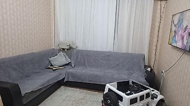 sökuntu taxta: Künc divan, Divan — 1