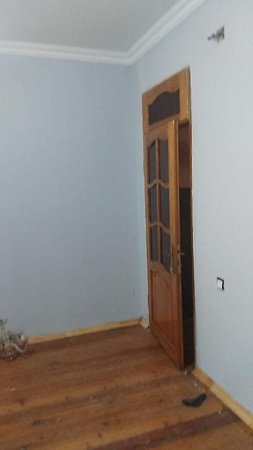 nerd satışı: Salam ev zabratda yerləşir iki otag kuxna hamam tualet heyət 4sotdu — 1