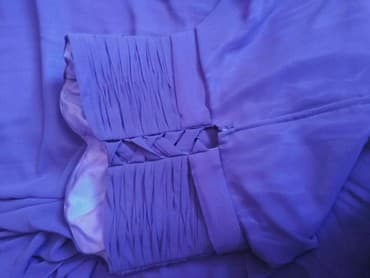 Paltolar: Don ziyafət geyimi Bənövşəyi rəngli ziyafət donu.1dəfə geyinilib.Alza — 3