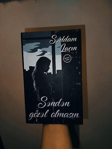 kitab satisi: Ikinci əl ama heç oxunmamış kitablar ikisi roman biri şeir kitabi) — 4