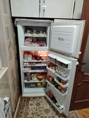 Kompüter, noutbuk və planşetlər: İkiqapılı məişət soyuducusu - Üst hissədə ayrıca dondurucu bölmə, iki — 3