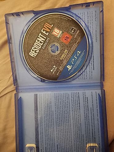 dvd disk: PS4 oyunu: Resident Evil 7: Biohazard (CAPCOM) - Platform — 2