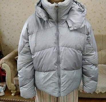 kurtka deri: Qadınlar üçün qışlıq pufik gödəkçə – boz/gümüşü rəng - Model: qısa — 3