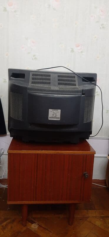 Smart TV bokslar: Köhnə televizor, çox yaxşı vəziyyətdə, heç bir problemi yoxdur, xarab — 4