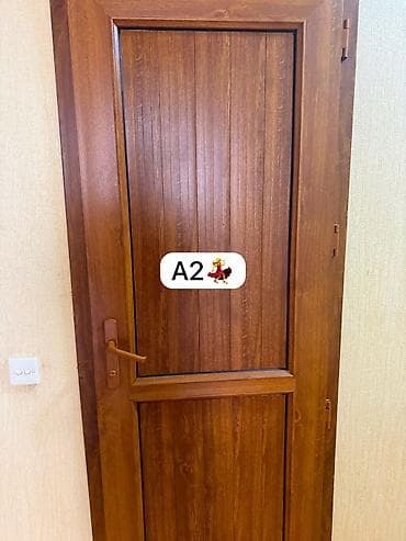 AYNU2 💃 Plasdik qapı satılır Qiymər 70 azn Ünvan hezi aslanov