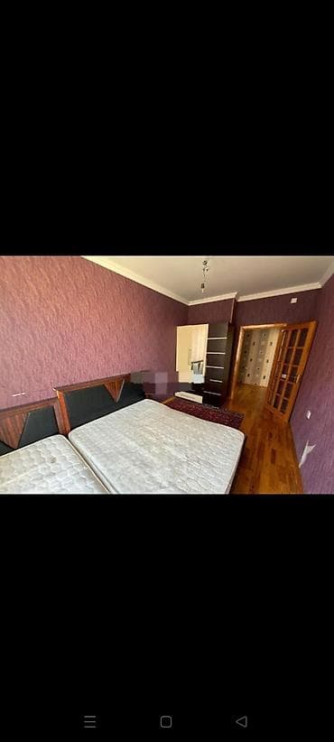 bine sovxoz evler: Binəqədide gençler şeherciyinde 6/2 mertebesinde 4 otaqli ev 450 azn — 6