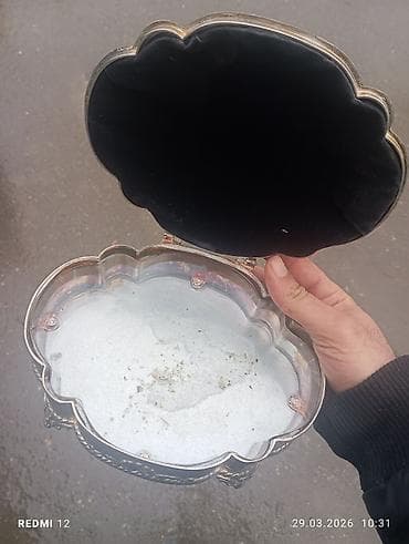 qar kurəsi: Gümüşü rəngdə dekorativ metal qutu - Material: tökmə metal, gümüşü — 2