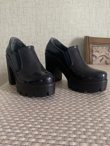 dəri gödəkçələr: Brand: Izabel
Yeni
Teze deri — 2