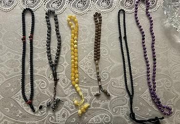 Məhsul: Təsbeh dəsti – 6 ədəd Tərkib və dizayn: - Qara muncuqlu uzun