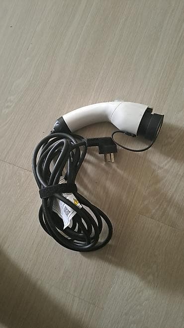 bmw e60 disk: EV şarj kabeli – Type 2 (Mennekes) konnektorlu Xüsusiyyətlər: - — 2