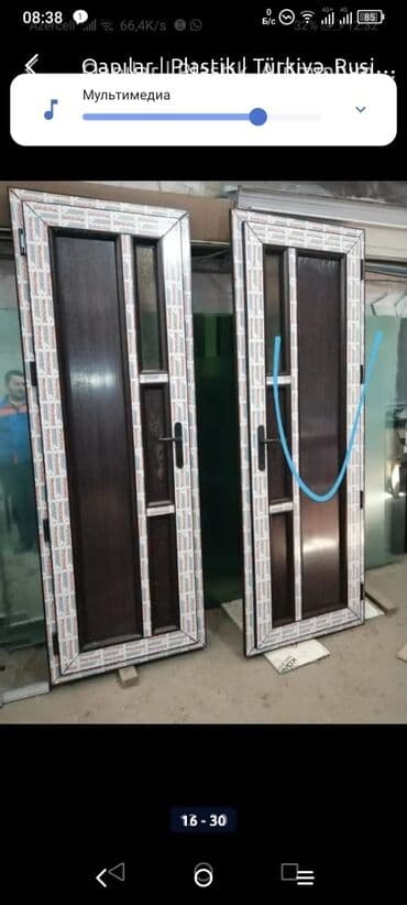 plastik qapi pencere setkasi: RƏNGLİ Plastik Pəncərə və Qapılar 60x120 bir ədədi 99 man — 16