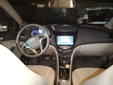 kia ceed 2010: Hyundai Accent: 1.6 l | 2016 il Sedan — 8