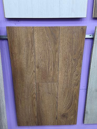 Parket/laminat döşəmə paneli – təbii palıd teksturası - Material