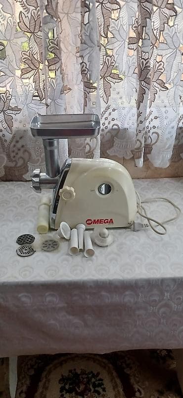 mega kondisioner: Ət çəkən maşın Mega, Revers ilə — 1