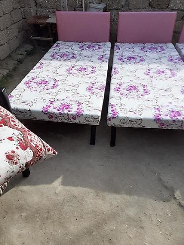 Kravat taza Hazırı var İstadiyiviz rangda sifariş vera bilardiniz