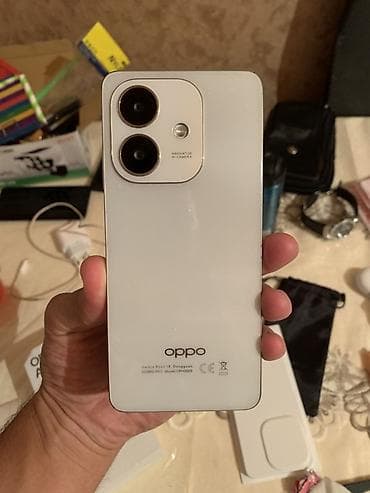 Oppo A3, rəng - Ağ