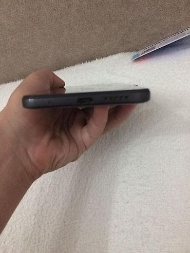 Salam 3 telefon 3 de satilir hem de barter var a30s-yan duymeler — 5